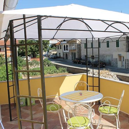 Apartment Antic Zaton  الغرفة الصورة